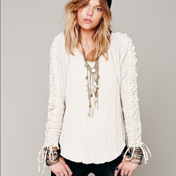 Free People Tops - ❤️ FP New Romantics Crosstown Traffic Pullover